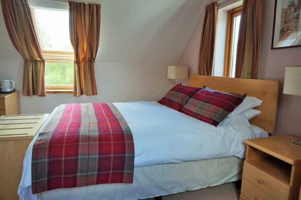 Stronavaich Cairngorm Guest House Томинтул Екстериор снимка