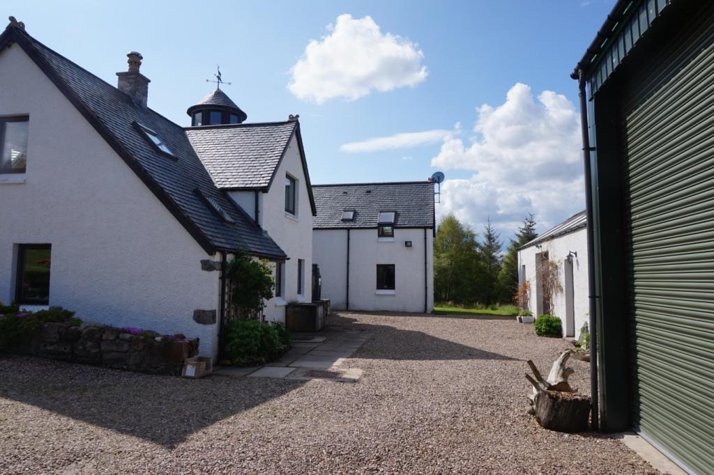 Stronavaich Cairngorm Guest House Томинтул Екстериор снимка